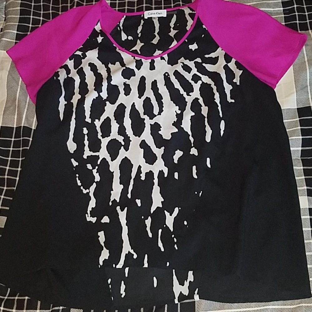 Calvin Klein size XL blouse